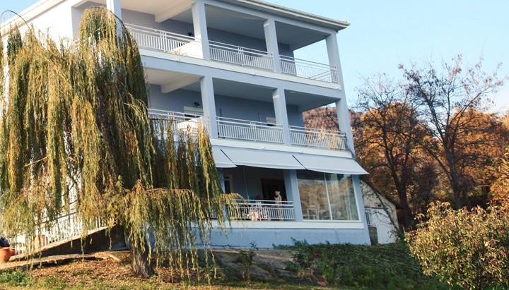 Βυσσινόκηπος, ο μικρός ξενώνας της εξοχής Album | The Food & Leisure Guide