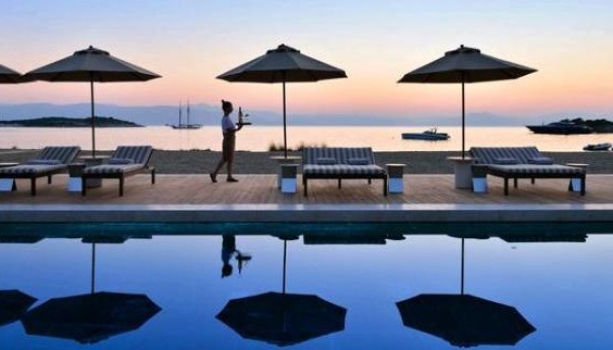 Amanzoe, ένα κορυφαίο resort στο Πόρτο Χέλι με βαριά υπογραφή Album | The Food & Leisure Guide