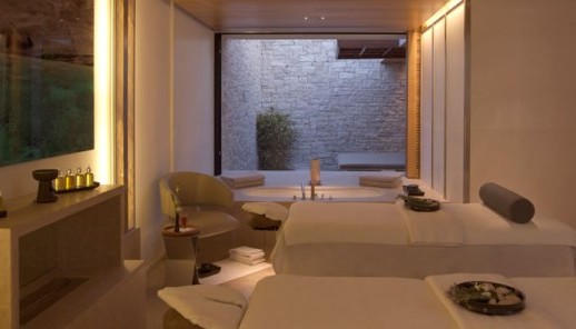 Amanzoe, ένα κορυφαίο resort στο Πόρτο Χέλι με βαριά υπογραφή Album | The Food & Leisure Guide