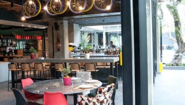 Yellow, η γοητεία της απλότητας Album | The Food & Leisure Guide