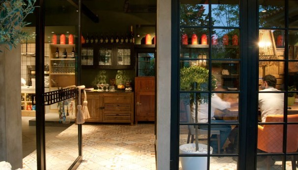 Yellow, η γοητεία της απλότητας Album | The Food & Leisure Guide