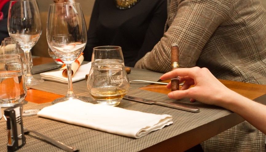 cigar-dinner Vezene | The Food & Leisure Guide