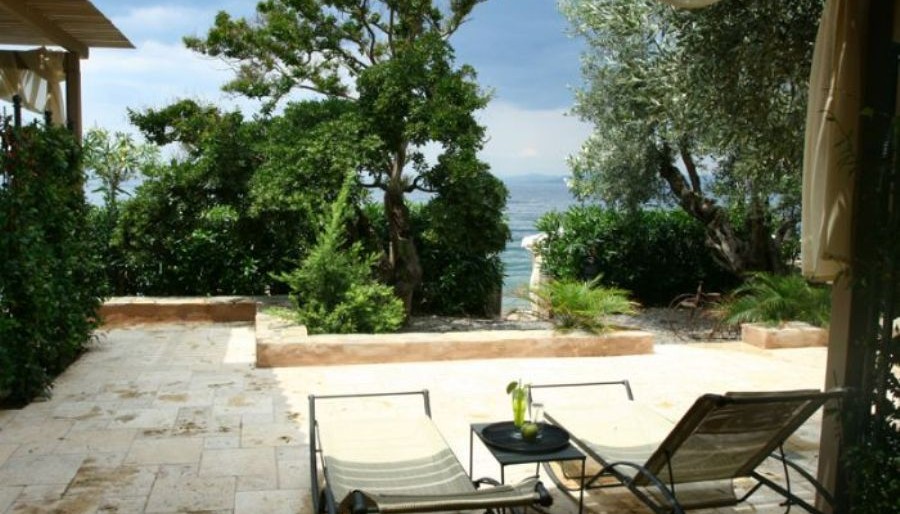 six keys | The Food & Leisure Guide