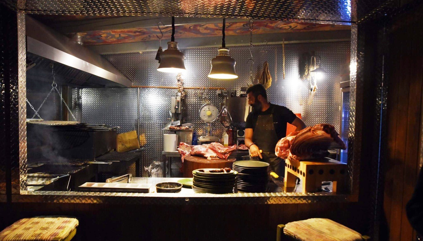 ΓΙΔΙ: Η ΧΑΣΑΠΟΤΑΒΕΡΝΑ ΤΟ 2017 | Κριτικές Εστιατορίων