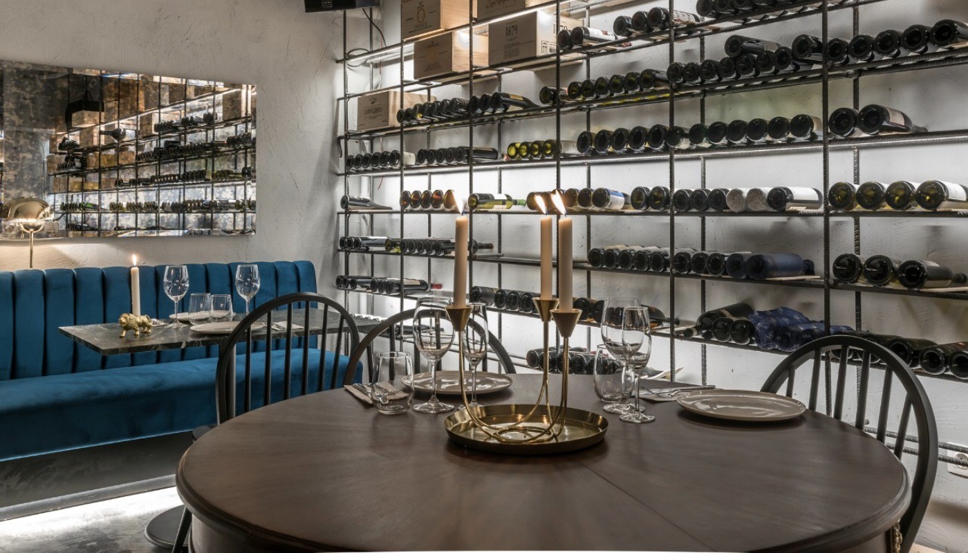 THE CELLAR: COMFORT ΚΡΕΑΤΟΦΑΓΙΑ ΣΕ ΕΝΑ «ΚΕΛΑΡΙ» ΖΑΧΑΡΟΠΛΑΣΤΙΚΗΣ! | Κριτικές Εστιατορίων