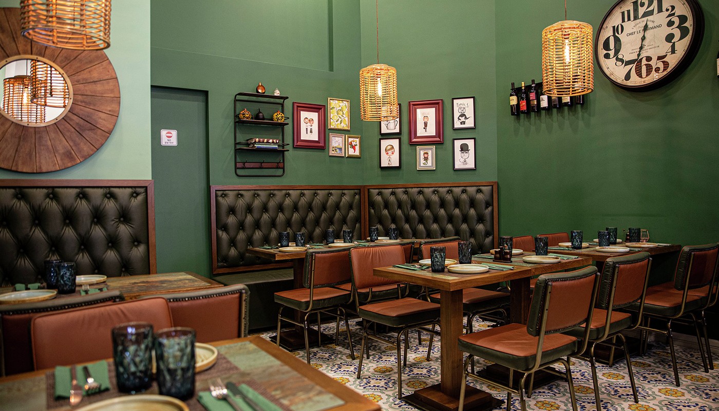 NAPUL’É: ΑΥΘΕΝΤΙΚΟ ΝΑΠΟΛΙΤΑΝΙΚΟ ΤΑΜΠΕΡΑΜΕΝΤΟ ΑΠΟ ΤΗ ΜΑΓΚΥ ΤΑΜΠΑΚΑΚΗ ΚΑΙ ΤΟΝ FRANCESCO CICCIO ΣΤΗ ΒΑΡΗ | Κριτικές Εστιατορίων