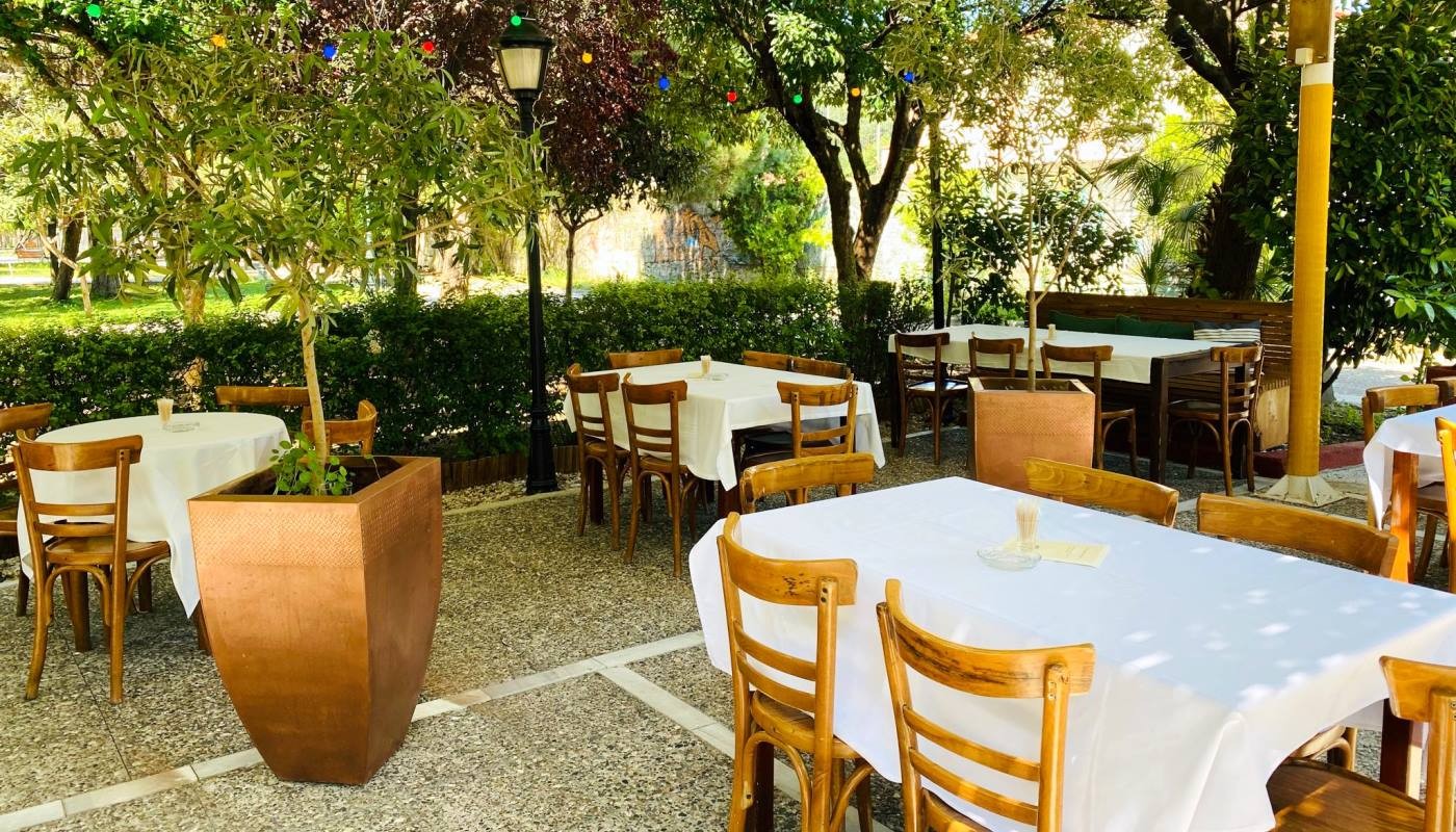 ΑΠΟΛΑΥΣΗ, ΕΝΑ ΕΣΤΙΑΤΟΡΙΟ – ΕΚΠΛΗΞΗ ΣΤΗΝ ΚΑΤΕΡΙΝΗ | Κριτικές Εστιατορίων