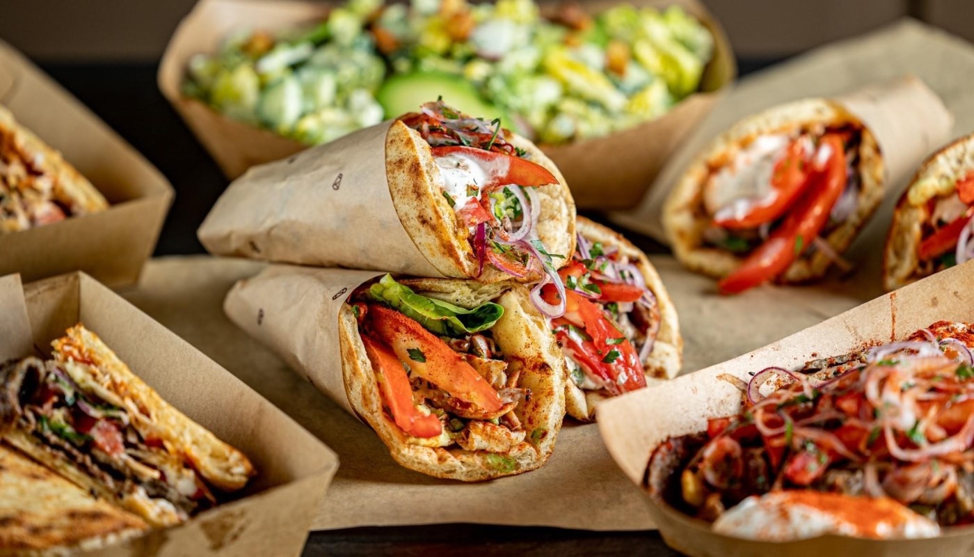 ΠΕΝΤΕ ΣΗΜΕΙΑ ΓΙΑ ΕΞΑΙΡΕΤΙΚΟ ΣΟΥΒΛΑΚΙ ΣΤΟ ΚΕΝΤΡΟ ΤΗΣ ΑΘΗΝΑΣ | Θέματα