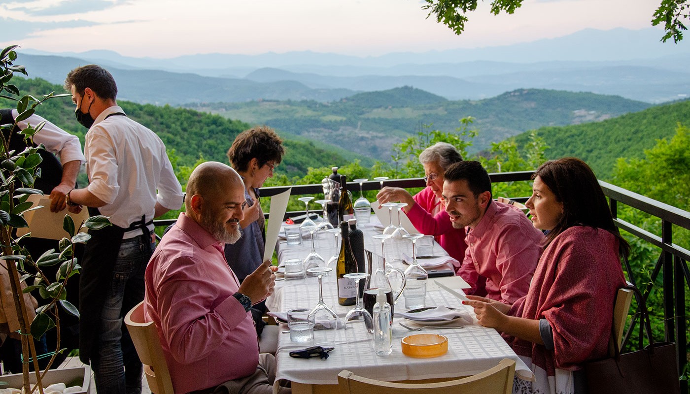 Naoussa Amyntaio | The Food & Leisure Guide