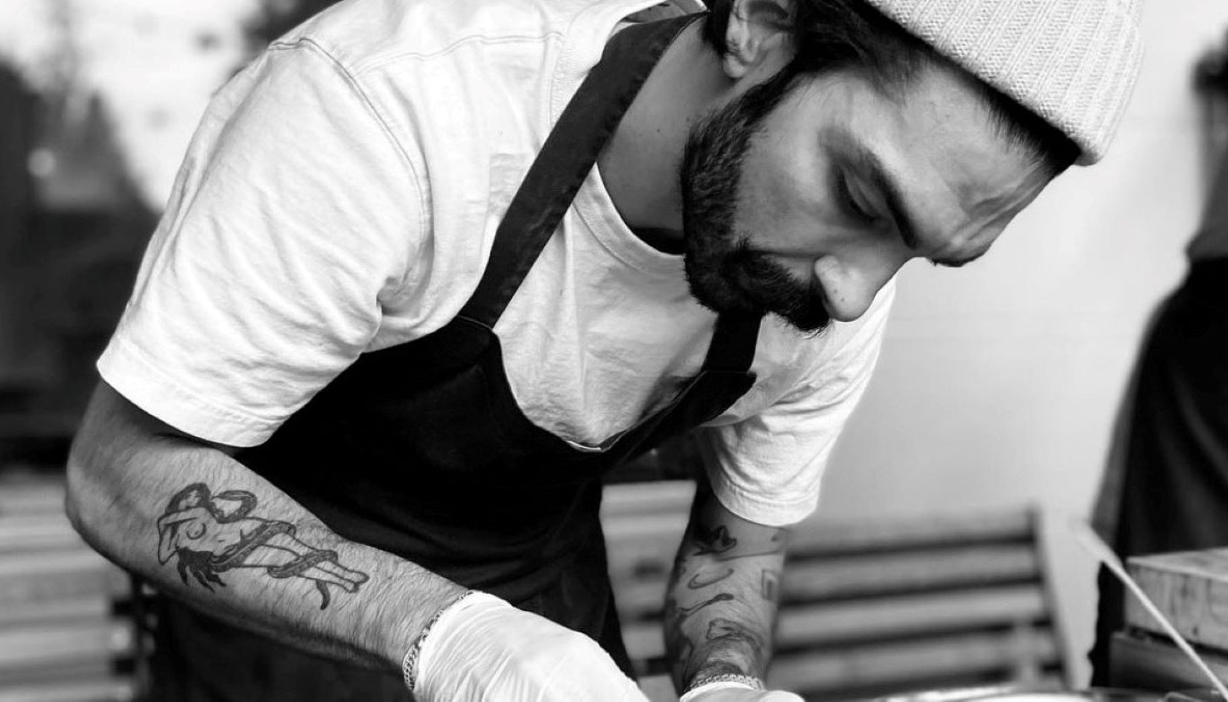 Η ΚΟΥΖΙΝΑ ΤΗΣ HYTRA ΕΙΝΑΙ ΠΛΕΟΝ ΣΤΑ ΠΟΛΥ ΚΑΛΑ ΧΕΡΙΑ ΤΟΥ ΓΙΩΡΓΟΥ ΚΑΤΑΡΑ | Θέματα