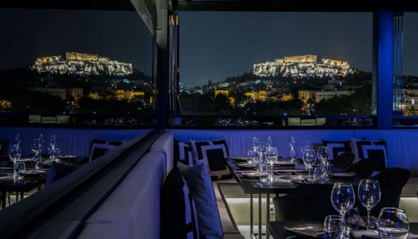 ΤΟ PRIVILEGE ΚΡΑΤΑΕΙ ΩΡΑΙΟ ΤΕΜΠΟ | Θέματα