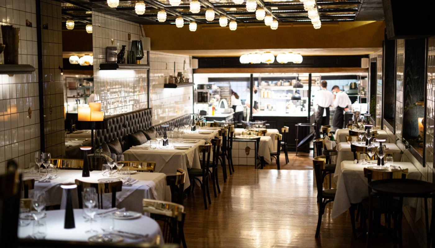 BRUTUS TAVERN: COMFORT ΚΑΡΝΙΒΟΡΙΚΗ ΔΗΜΙΟΥΡΓΙΚΟΤΗΤΑ & SEXY ΠΕΡΙΒΑΛΛΟΝ | Κριτικές Εστιατορίων