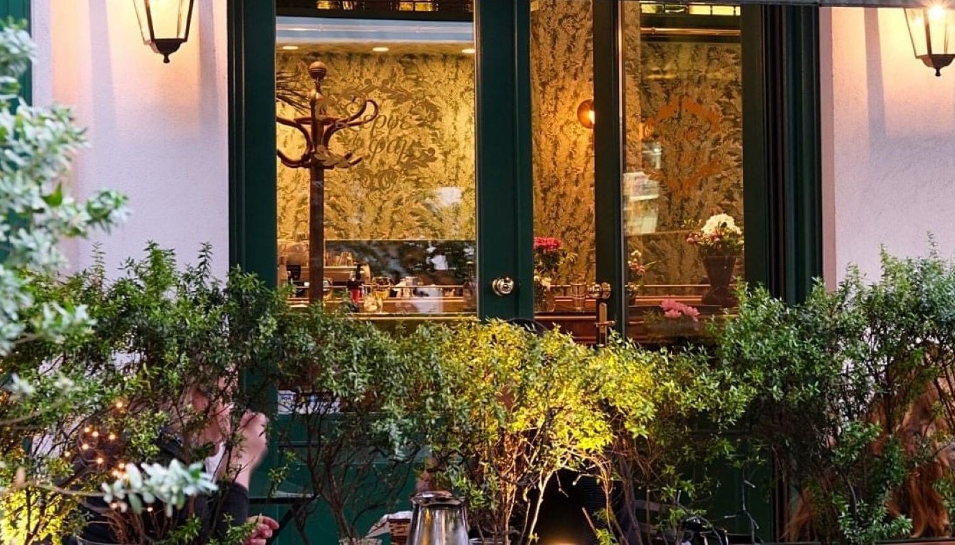 ΣΕΡΣΕ ΛΑ ΦΑΜ: ΜΕ ΤΟ ΑΓΓΙΓΜΑ ΤΗΣ ΣΤΑΥΡΙΑΝΗΣ ΖΕΡΒΑΚΑΚΟΥ | Κριτικές Εστιατορίων