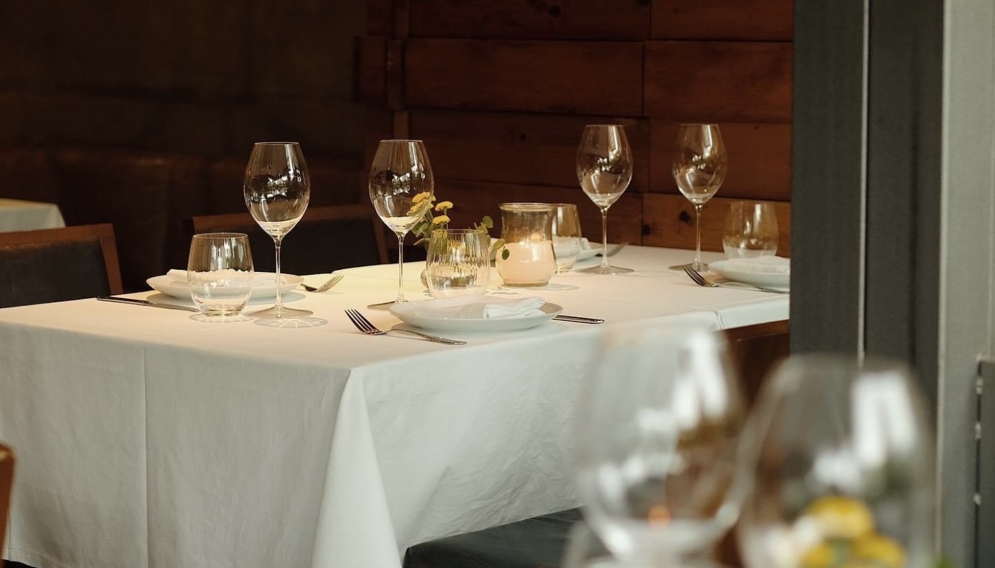 VEZENE ATHENS: ΕΝΑ ΕΜΒΛΗΜΑΤΙΚΟ ΕΣΤΙΑΤΟΡΙΟ ΠΟΥ ΜΕΣΟΥΡΑΝΕΙ ΣΤΗ ΚΑΤΗΓΟΡΙΑ ΤΟΥ | Κριτικές Εστιατορίων