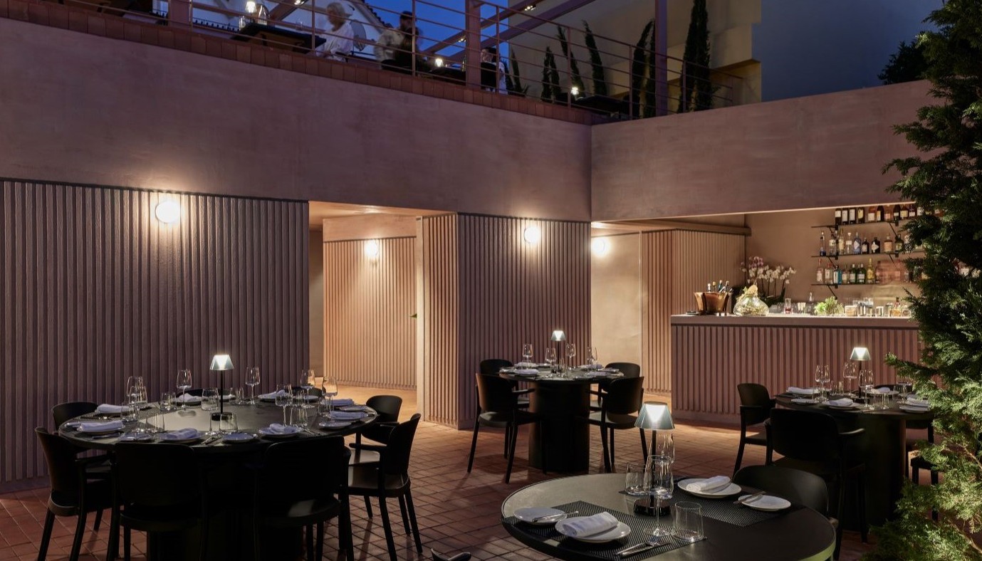 TÉRRE MOUIKIS, ΕΚΕΙ ΠΟΥ ΤΟ FINE DINING ΕΜΠΝΕΕΤΑΙ ΑΠΟ ΤΗΝ ΠΑΡΑΔΟΣΗ | Θέματα