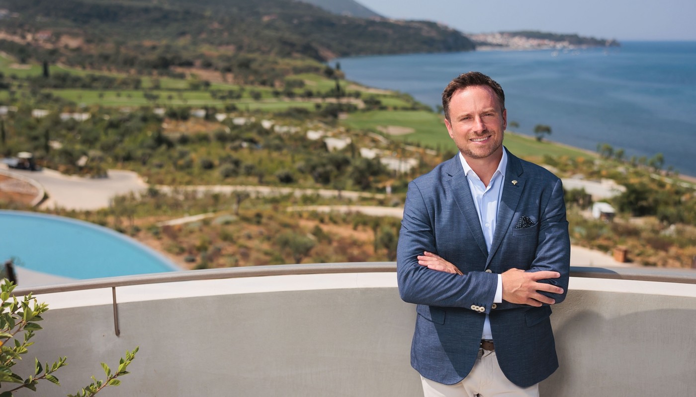 RAUL LEVIS. Ο ΑΝΘΡΩΠΟΣ ΠΙΣΩ ΑΠΟ ΤΗΝ ΕΠΙΤΥΧΙΑ ΤΗΣ MANDARIN ORIENTAL ΣΤΗΝ ΕΛΛΑΔΑ. | Θέματα