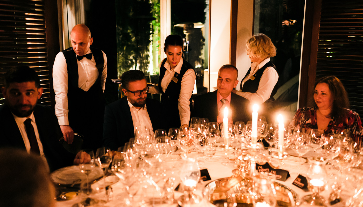 the iconic 4.0 | The Food & Leisure Guide