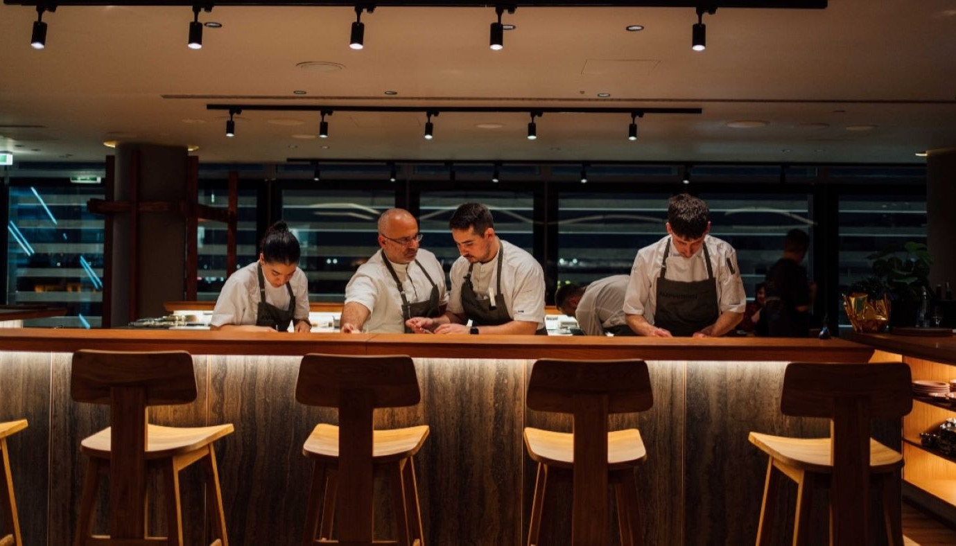 AMPHIBIAN: ΕΝΤΥΠΩΣΕΙΣ ΑΠΟ ΤΟ ΝΕΟ ΕΣΤΙΑΤΟΡΙΟ ΤΗΣ ΣΤΕΓΗΣ ΙΔΡΥΜΑΤΟΣ ΩΝΑΣΗ | Νέα