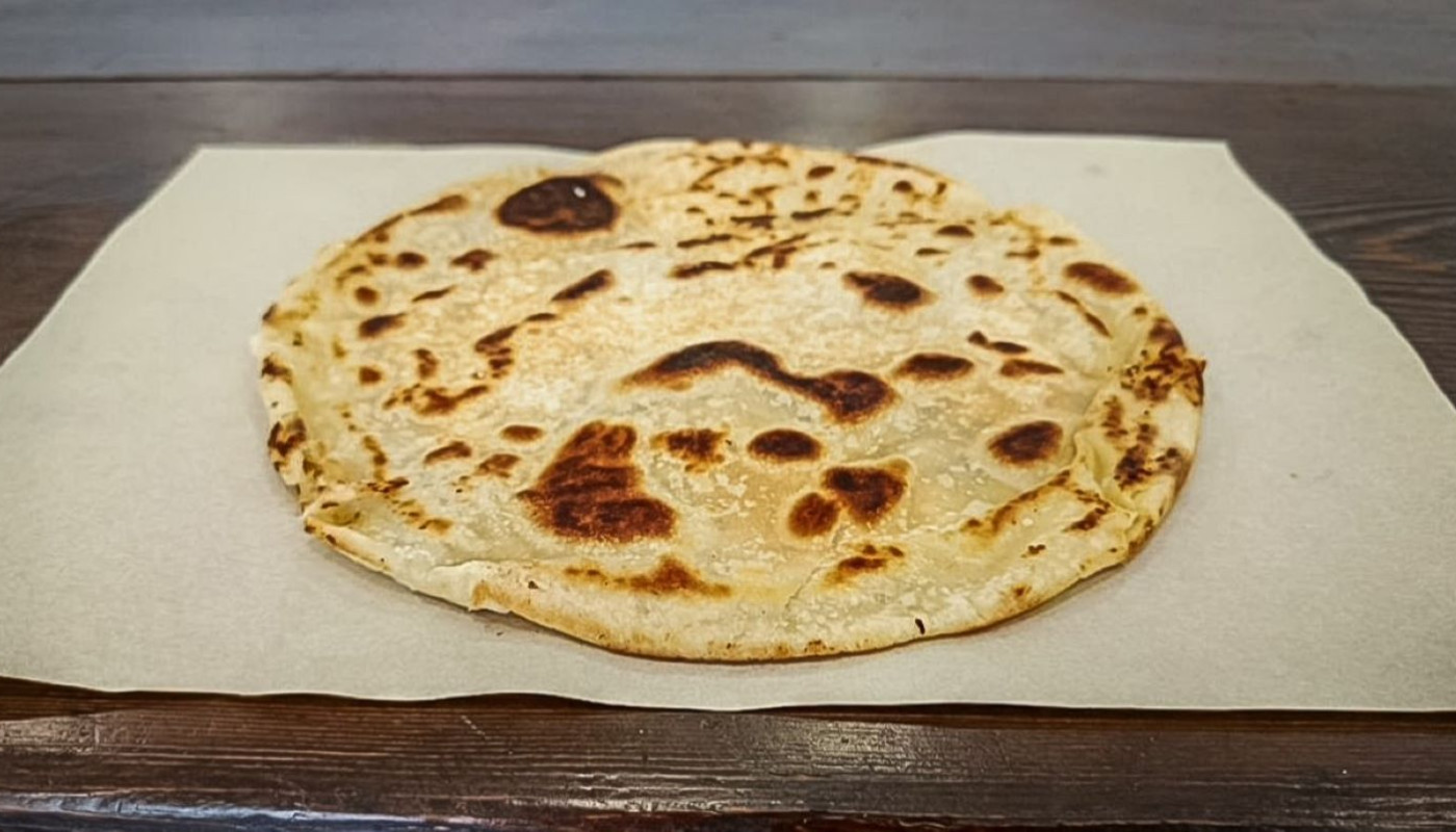 Η ΧΕΙΡΟΠΟΙΗΤΗ ΣΦΑΚΙΑΝΗ ΠΙΤΑ ΣΤΟ ΜΑΘΕ ΤΕΧΝΗ ΚΙ ΑΣΤΗΝΕ ΣΤΟΥΣ ΜΕΛΑΜΠΕΣ ΤΗΣ ΚΡΗΤΗΣ | Βρώμικα Μυστικά